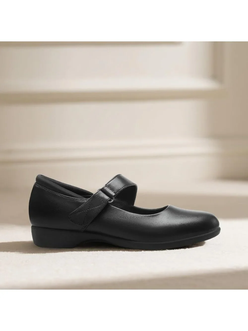 Dream Pairs Women's Black Round Toe Adjustable Ankle Strap Mary Jane Flats